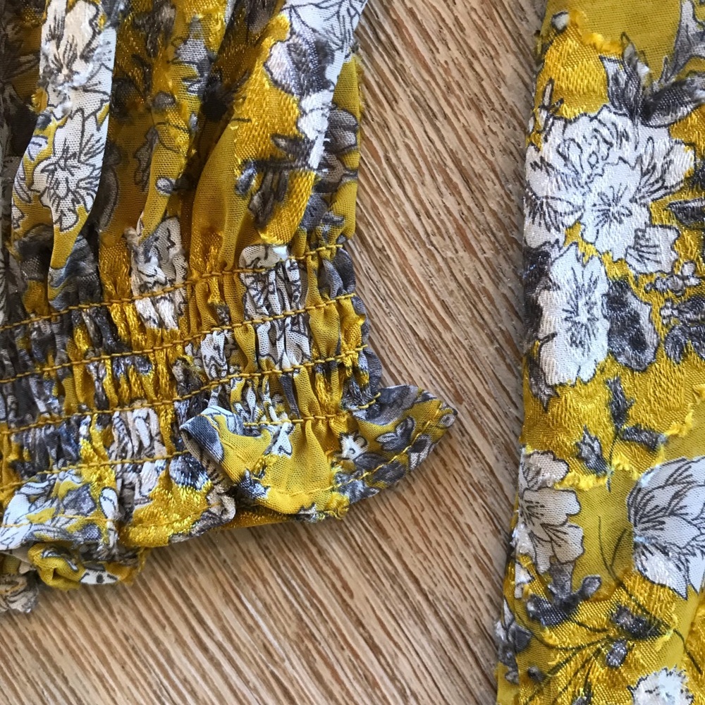 NWOT Zara Ruffle Trim Silky Yellow Gray Floral Pattern Button Floral Blouse Top - Picture 7 of 14